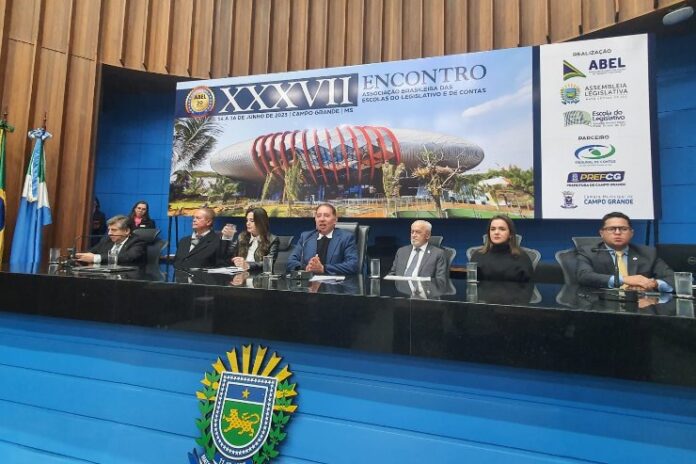 ALEMS abre 37º Encontro das Escolas do Legislativo com a participação de 19 estados