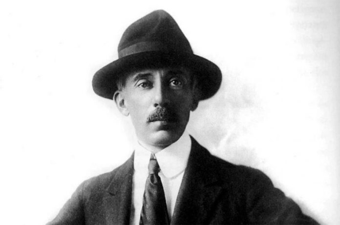 Congresso Nacional celebra os 150 anos de nascimento de Santos Dumont