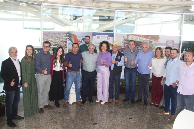 Em Três Lagoas, João César Mattogrosso participou da celebração de 1 ano do HRCLMT