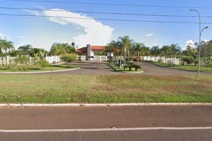 João César Mattogrosso solicita ao DNIT redutor de velocidade em frente ao Terras do Golfe