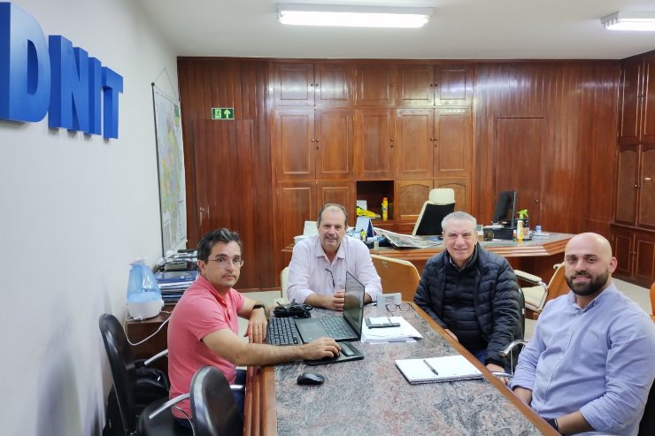 Paulo Corrêa reforça pedido para construção de acesso à Bello Alimentos, em Itaquiraí