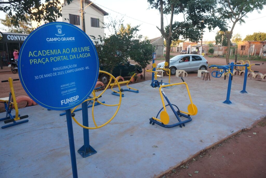 Prefeitura inaugura academias ao ar livre nos Bairros São Caetano e Portal da Lagoa