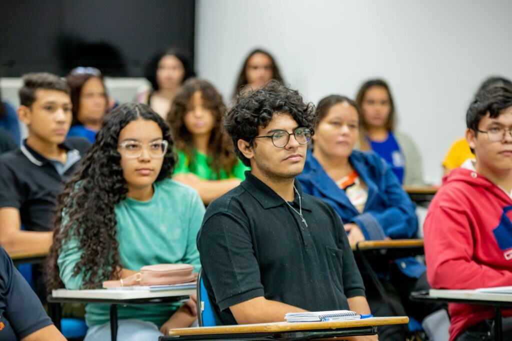 Prefeitura oferece 400 vagas para curso gratuito preparatório para o Enem