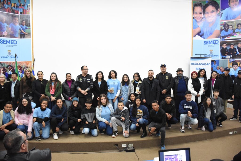 VI Semana Municipal Antidrogas tem palestras com alerta sobre uso de drogas entre adolescentes