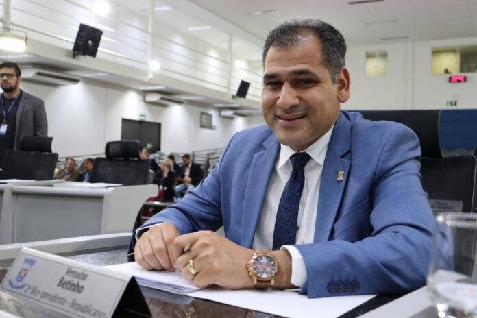Após pedido de Betinho, Executivo retoma reforma de ponte no Jardim Morenão