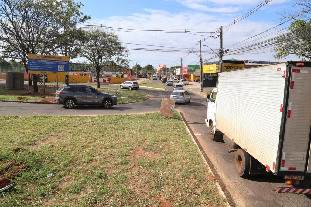 Avenida Três Barras será interditada para continuidade das obras de reordenamento na região