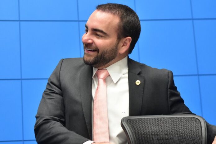 Deputado João César Mattogrosso destaca trabalho conectado com as pessoas e de resultados