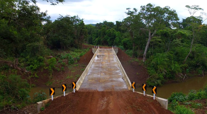 Governo fecha contratos para novas pontes em Rio Verde e Coxim