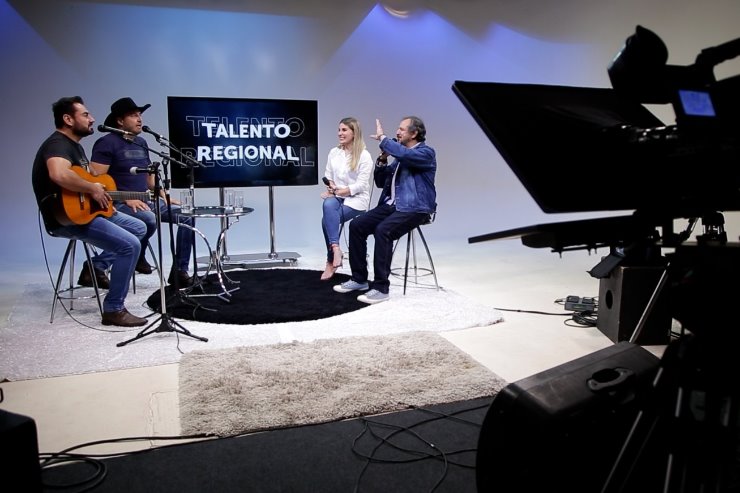 Moda apaixonada: Joao Haroldo e Betinho são as atrações musicais do Talento Regional