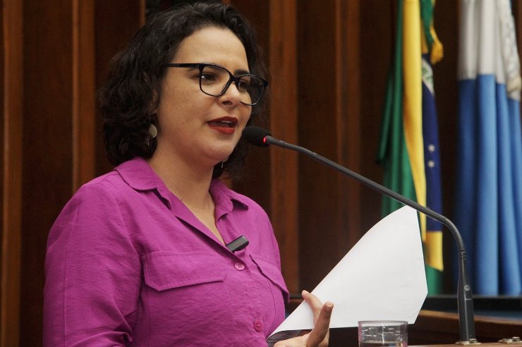 Na tribuna, deputada alerta sobre a Síndrome de Guillain-Barré