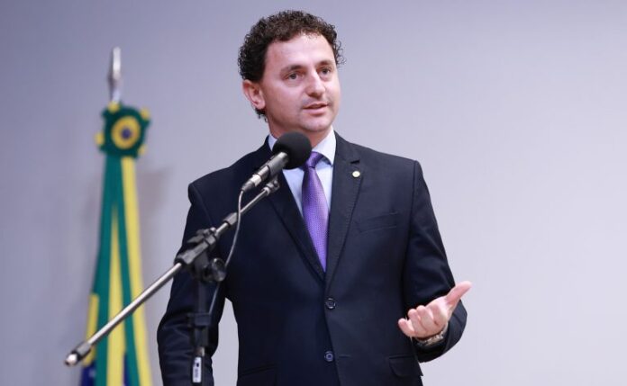 Deputado Pezenti (MDB-SC) na Câmara dos Deputados