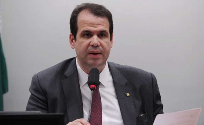 Tomada de depoimentos. Dep. Aureo Ribeiro(SOLIDARIEDADE - RJ)