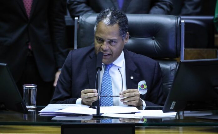 Homenagem ao Dia Nacional das Santas Casas de Misericórdia e aos Sessenta anos da Confederação das Santas Casas de Misericórdias, Hospitais e Entidades Filantrópicas. Dep. Antonio Brito (PSD - BA)