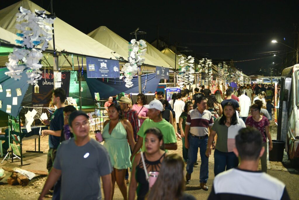 Campo Grande comemora 124 anos e população tem opções de shows, teatro e desfile no fim de semana