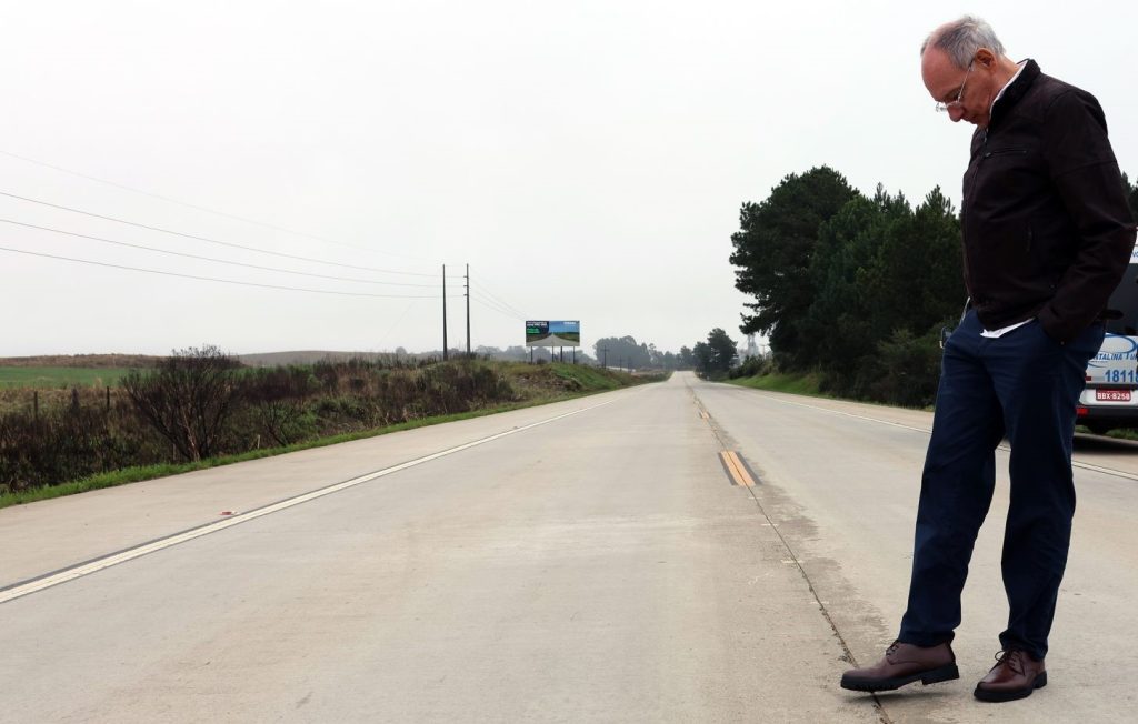 Governo planeja aplicar pavimento de concreto em rodovias com movimento intenso de cargas