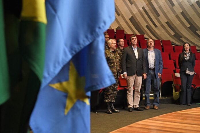 “MS está em franco desenvolvimento e abrindo novas oportunidades”, diz Riedel a alunos-militares