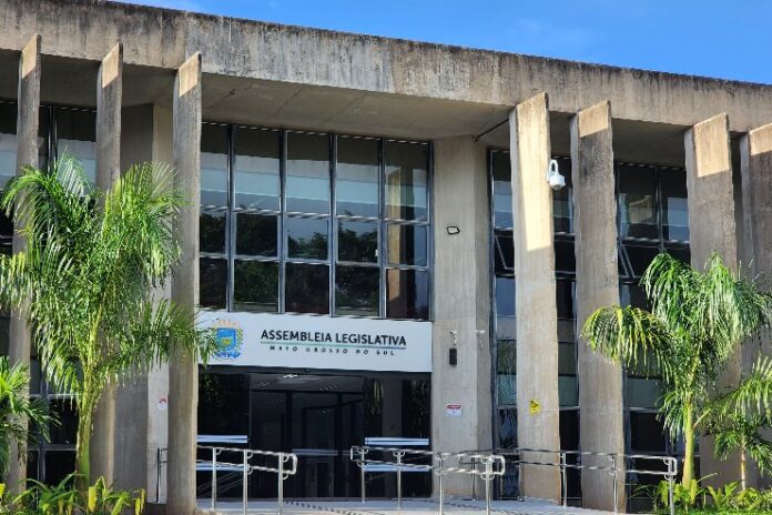 Poder Executivo encaminha dois projetos de lei à Assembleia Legislativa