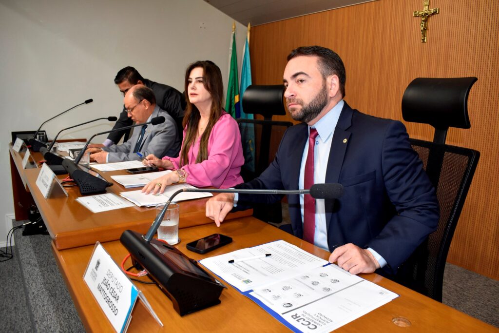 CCJR emite pareceres favoráveis a PPA, LOA e MS Alfabetiza