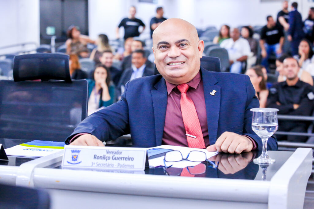 Ronilço Guerreiro reúne representantes da cultura, comércio e segurança pública para discutir a Lei do Silêncio