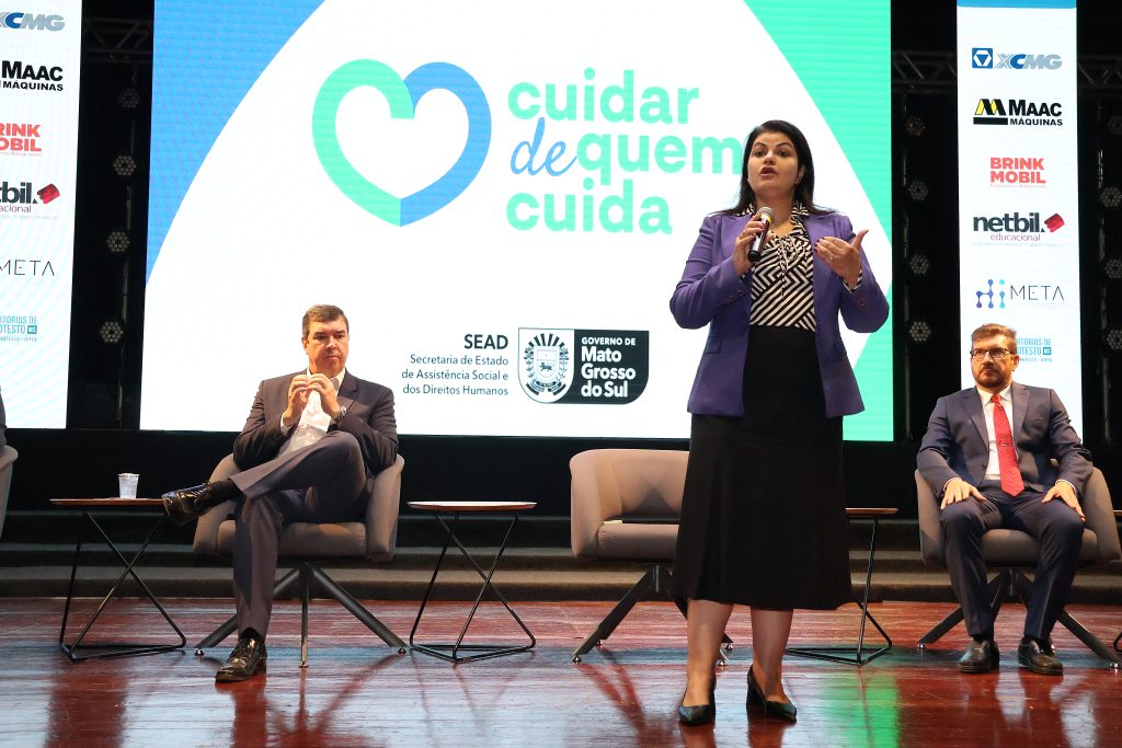 Tema do Enem, trabalho de cuidado é realidade que não passa despercebida pelo Governo de MS