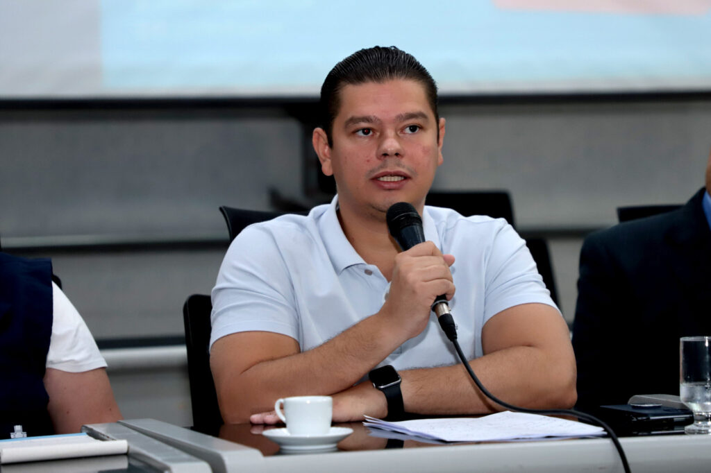 Vereador Otávio Trad ressalta a importância da ampliação de políticas públicas voltadas à população em situação de rua