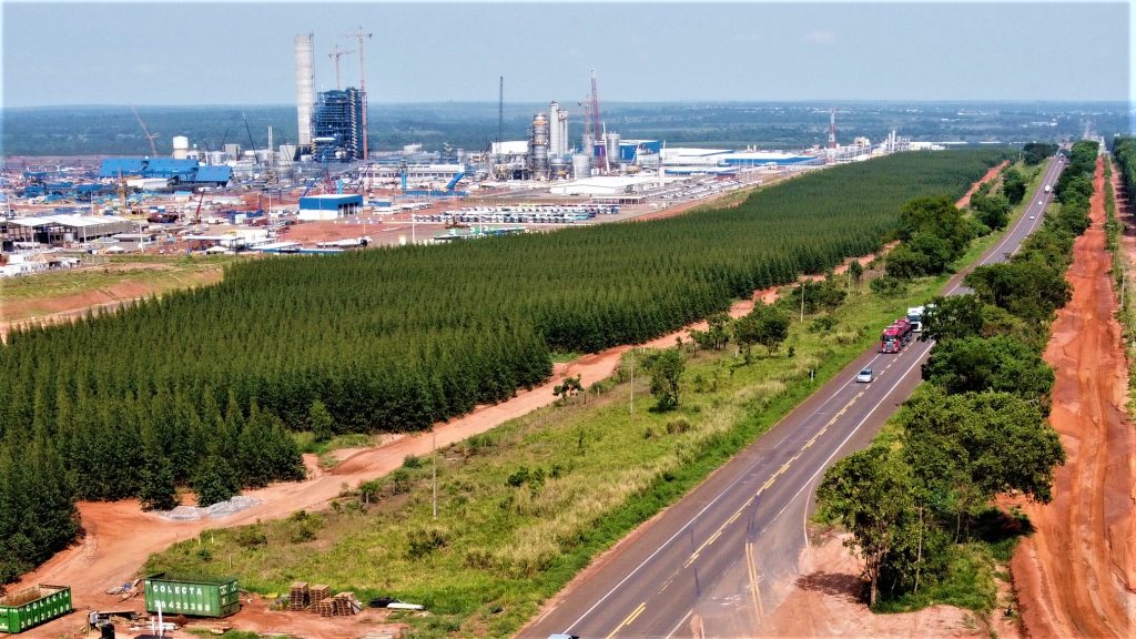 Ribas do Rio Parto fábrica da Suzano - Foto Saul Schramm