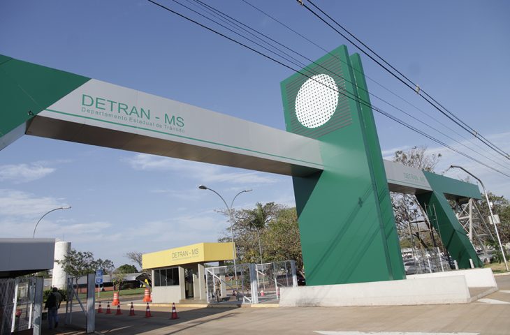Sistemas do Detran-MS retornam ao funcionamento após rompimento de fibra óptica