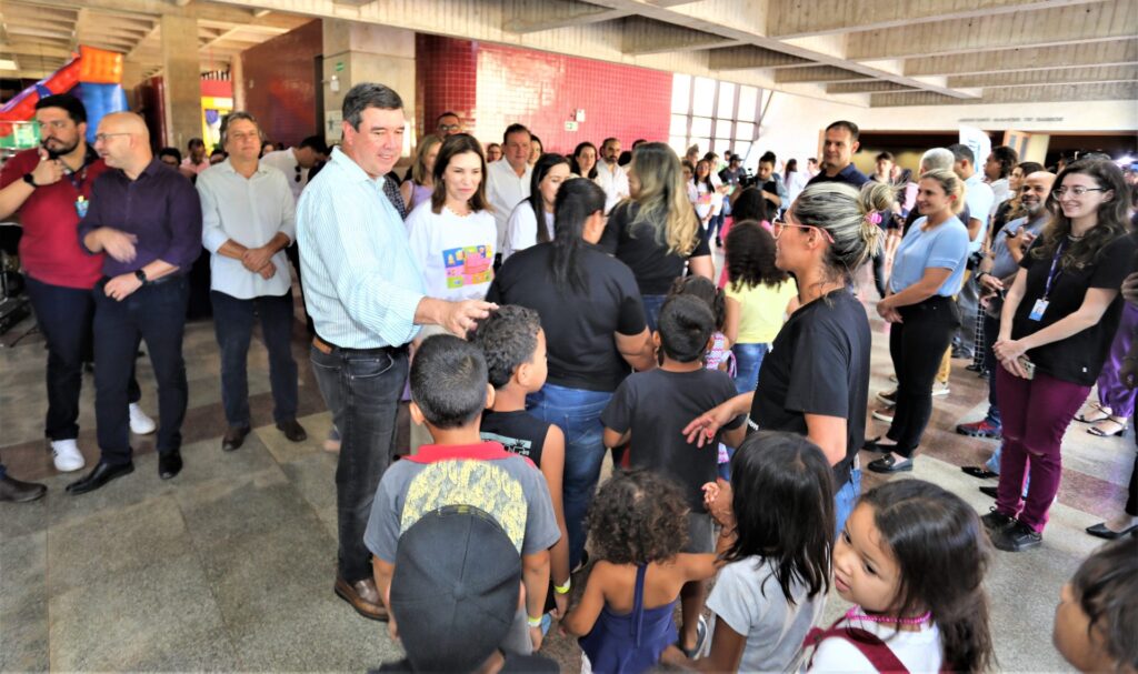 ‘Caixa Encantada’ arrecada 45 mil brinquedos que serão distribuídos para crianças em 300 instituições de MS