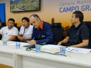 Em reunião, Vereador Prof. André Luis destaca a importância de líderes indígenas se candidatarem para o Legislativo