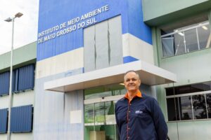 Vereador Professor André Luis cobra solução de mau-cheiro causado por frigorífico no Nova Campo Grande