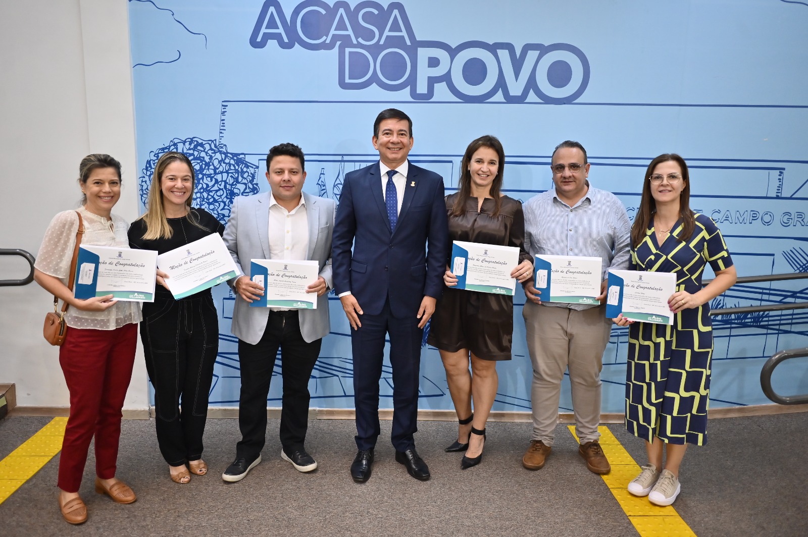 Vereador Villasanti homenageia organizadores da Festa de Santo Antônio